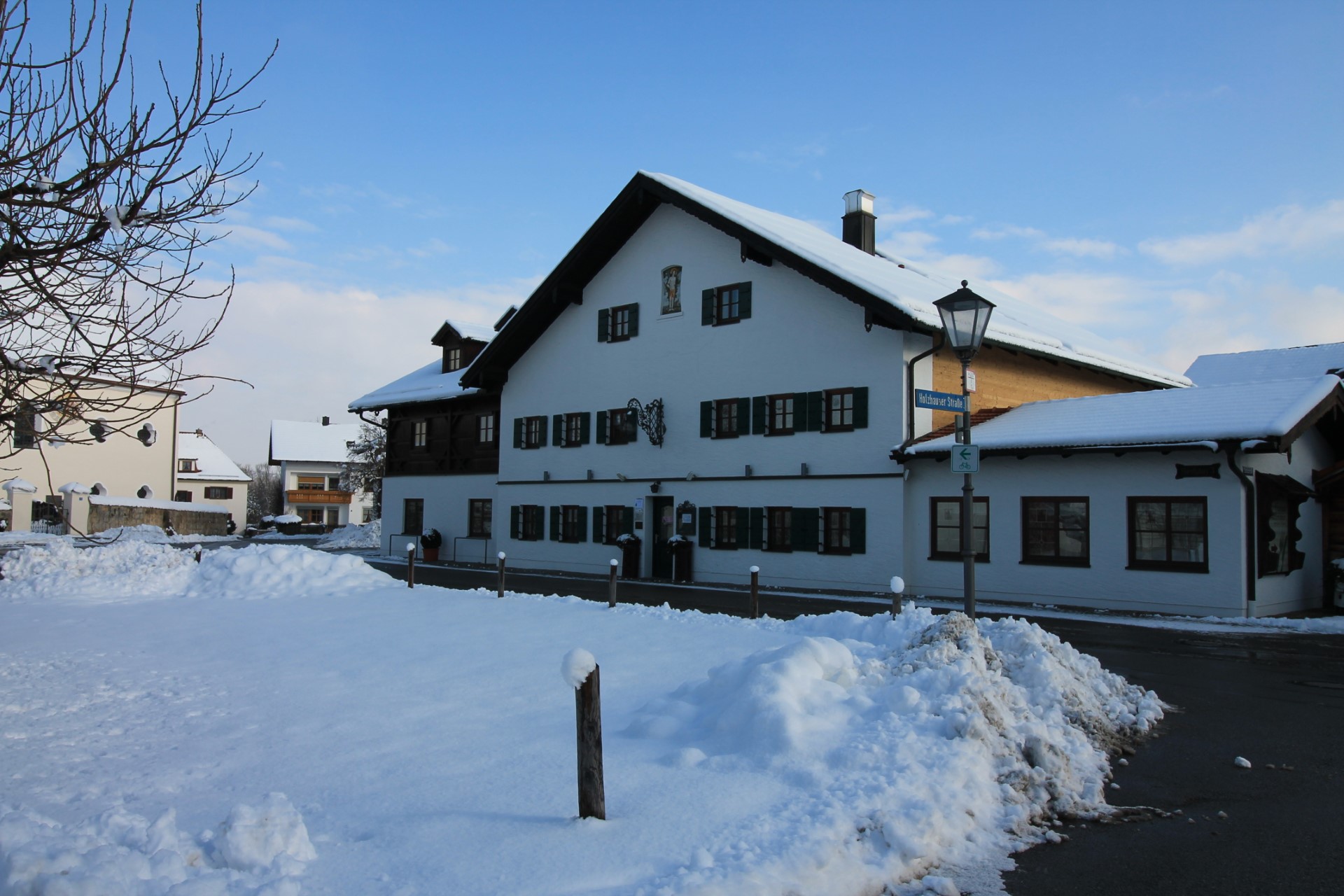 Vorderansicht des Gasthaus Bonimeier in Haiming bei Burghausen